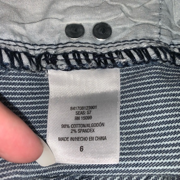 Striped Jean Shorts - Picture 4 of 4